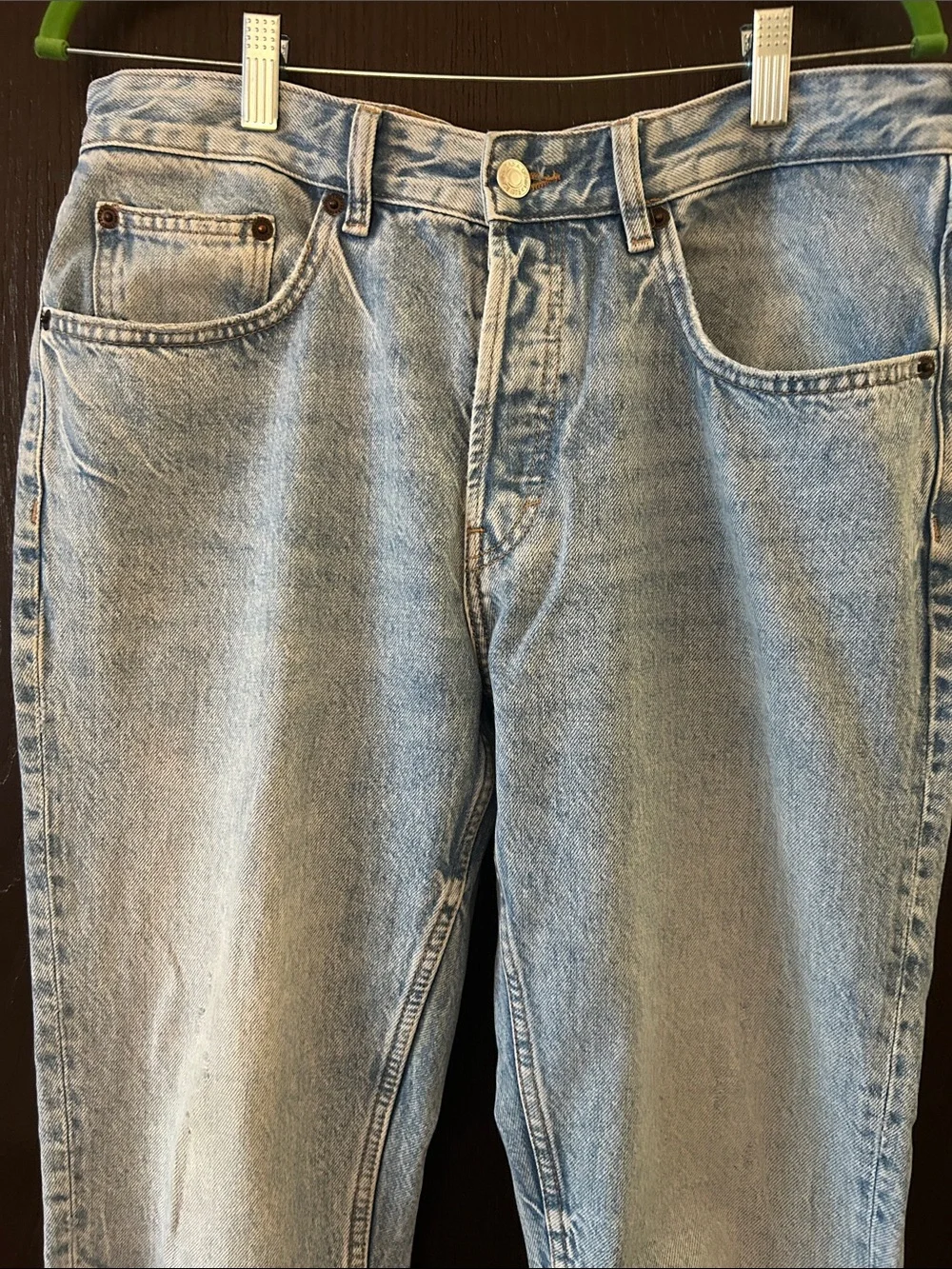 Zara Light Wash 32/26 Men’s Classic Straight Button Front Closure Jeans
